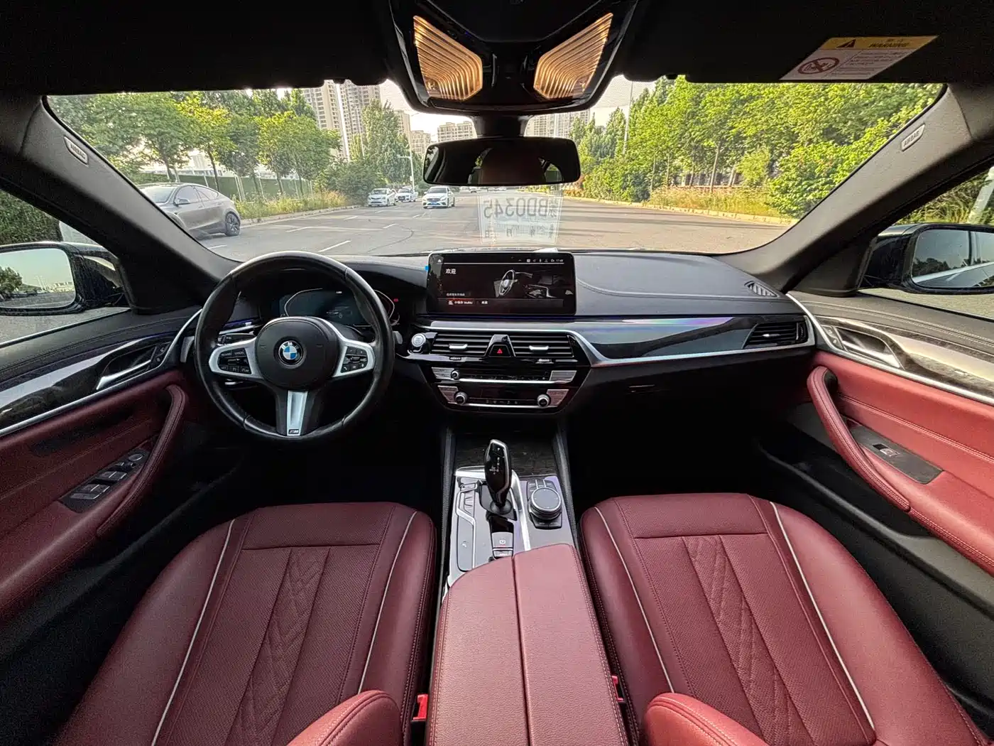 BMW 5 Series 2022 525Li M Sport Package фото 8