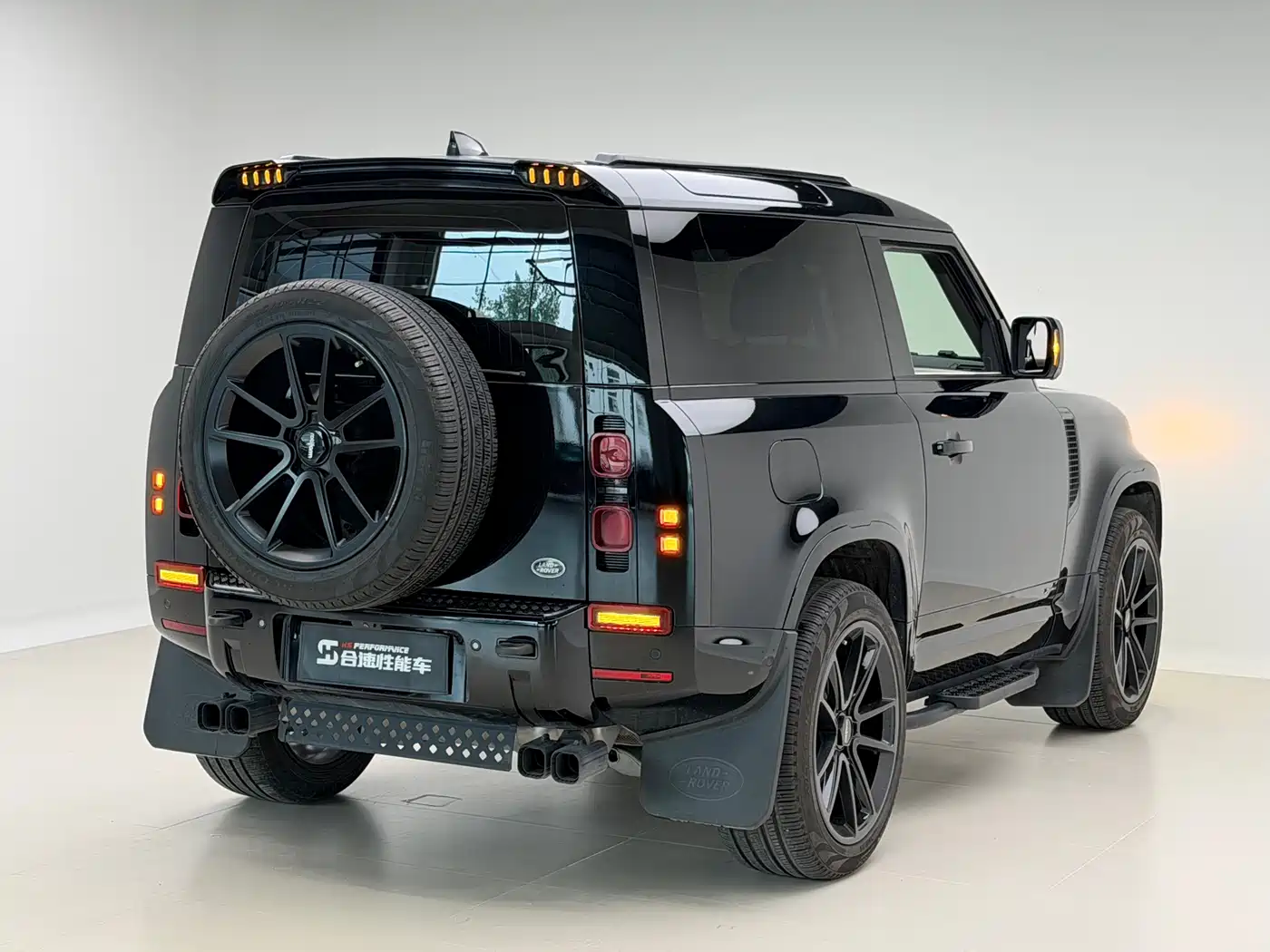 Land Rover Defender 2021 90 P400 X-DYNAMIC S фото 10