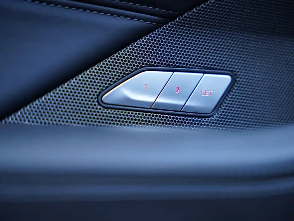 Photo 21 - BMW M4