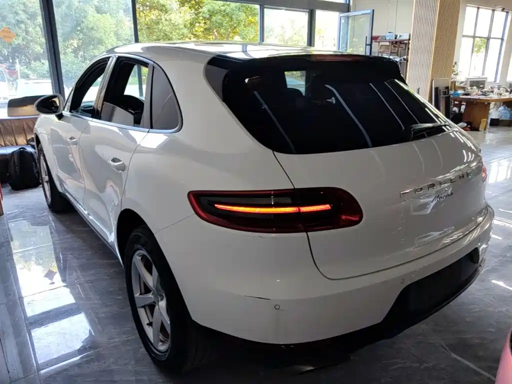 Porsche Macan 2014 Macan 2.0T фото 5