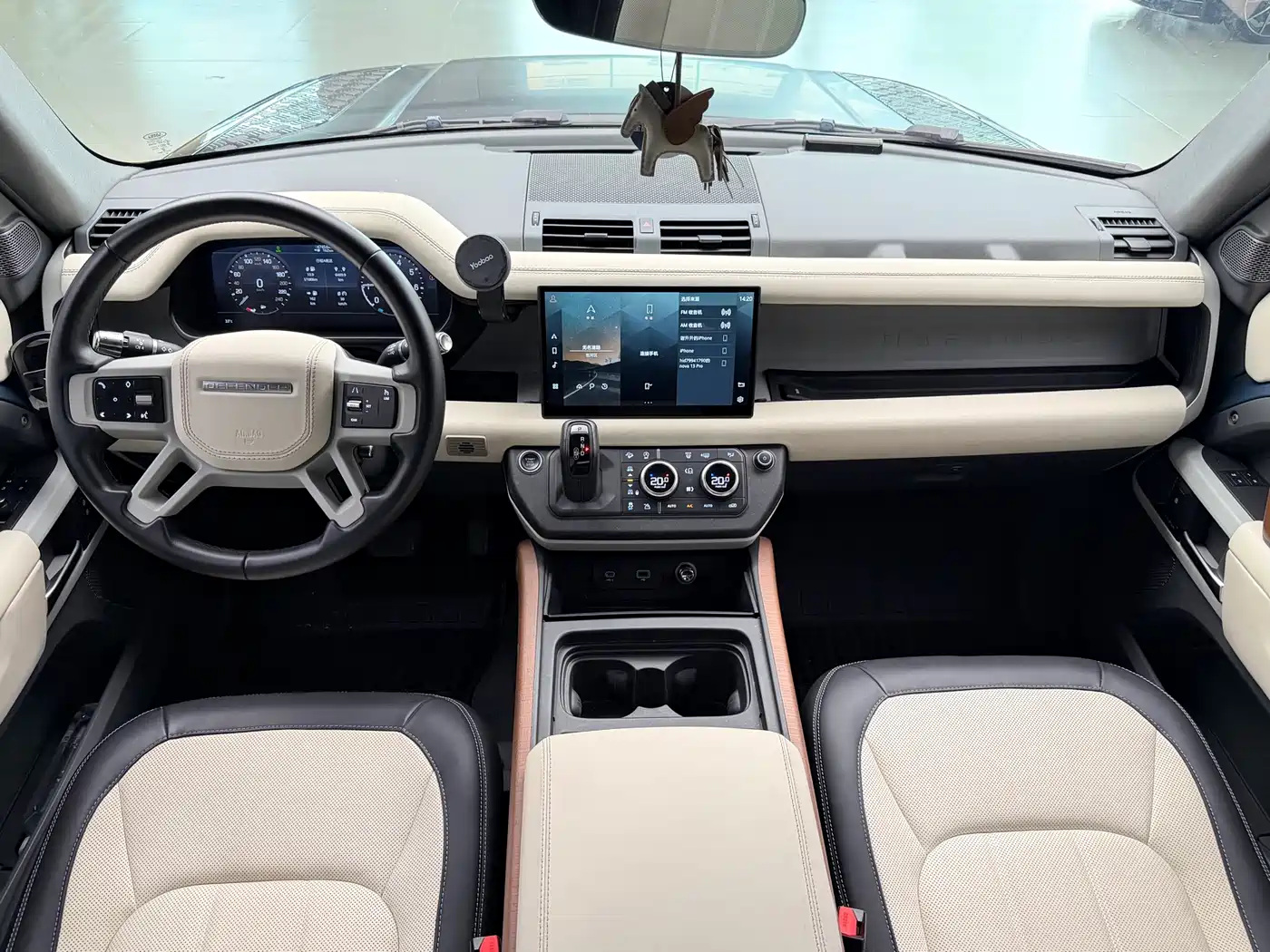 Land Rover Defender 2021 90 P400 X-DYNAMIC S фото 7