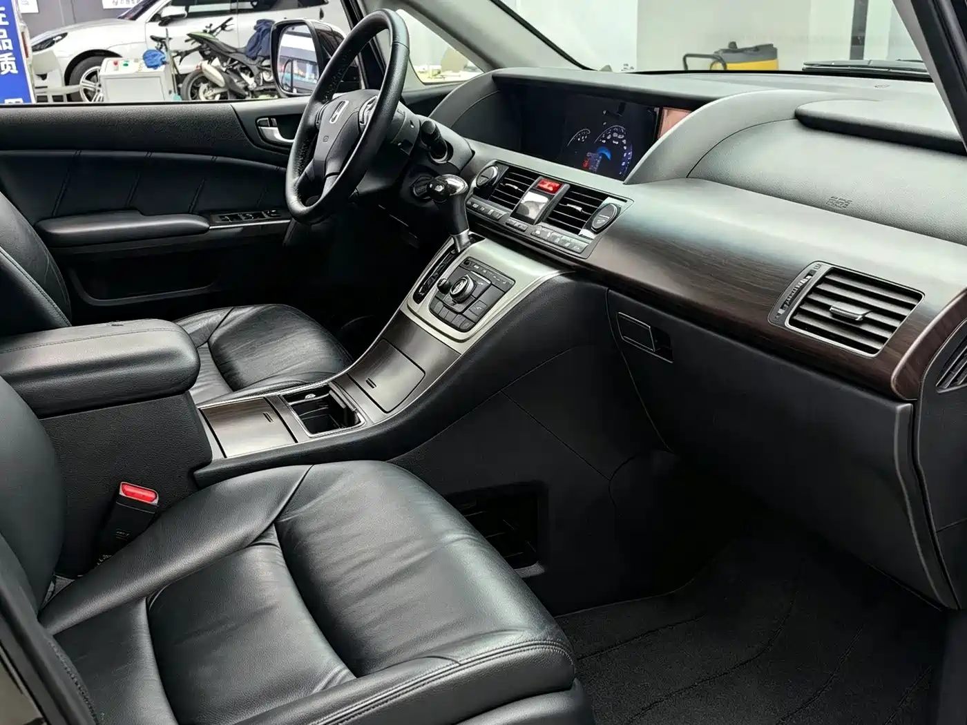 Honda Elysion 2014 2012 2.4L VTi-S Premium Edition