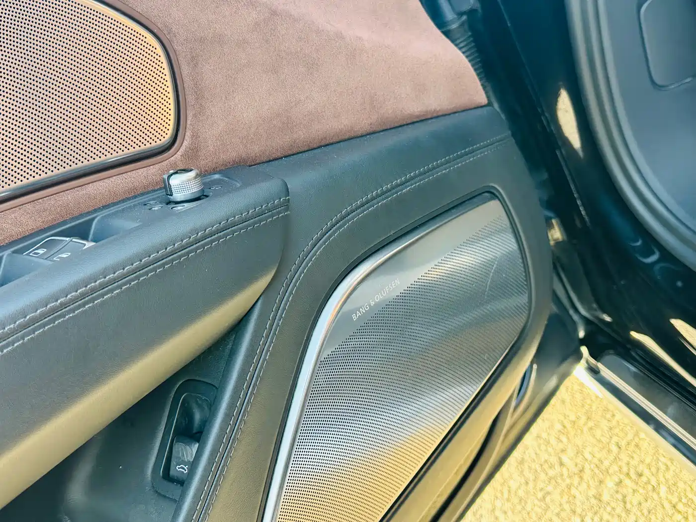 Audi A8 2013 A8L 6.3 FSI W12 quattro Flagship фото 8
