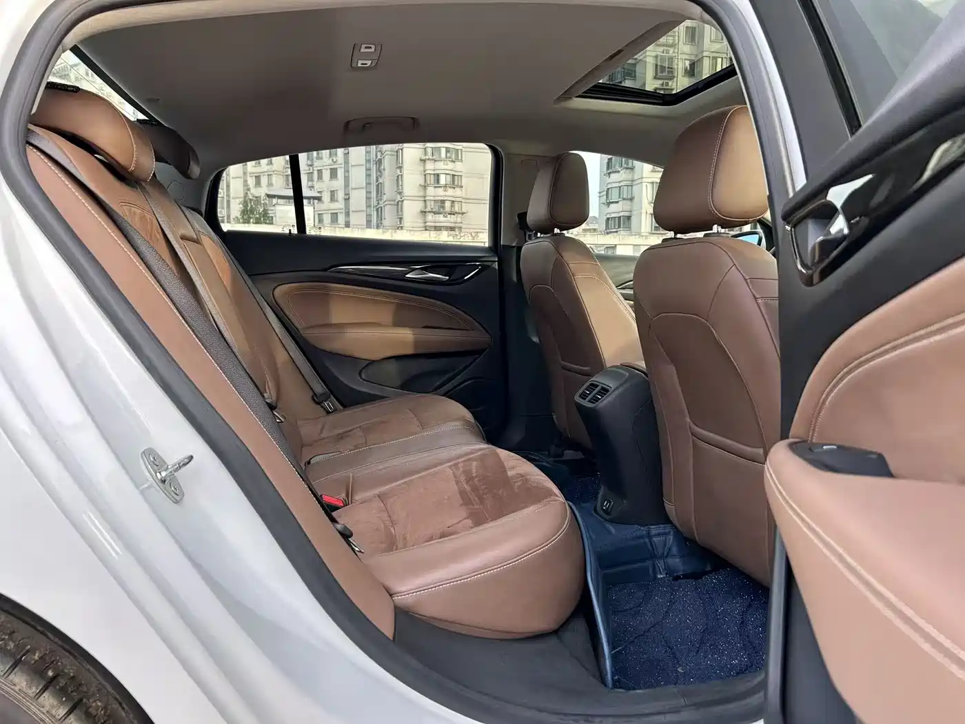 Buick Regal 2019 20T Elite China VI фото 15