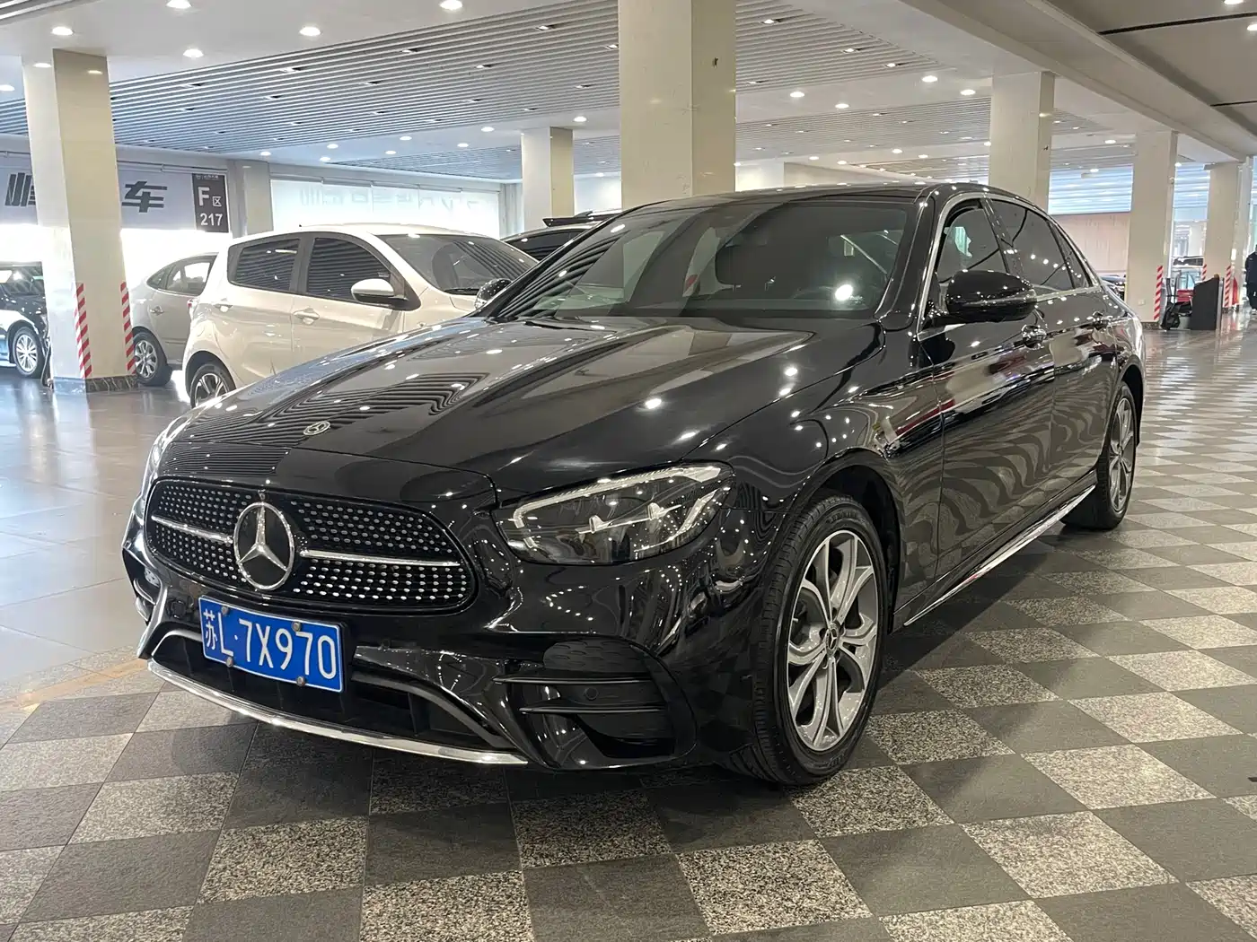  E CLASS