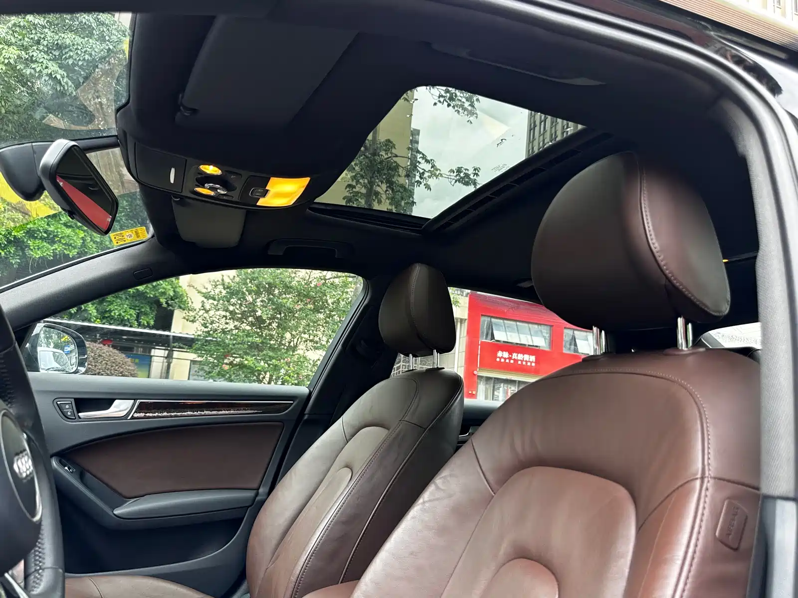 Фото 14 - Audi A4L