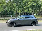 Photo 20 - MG MG4 EV