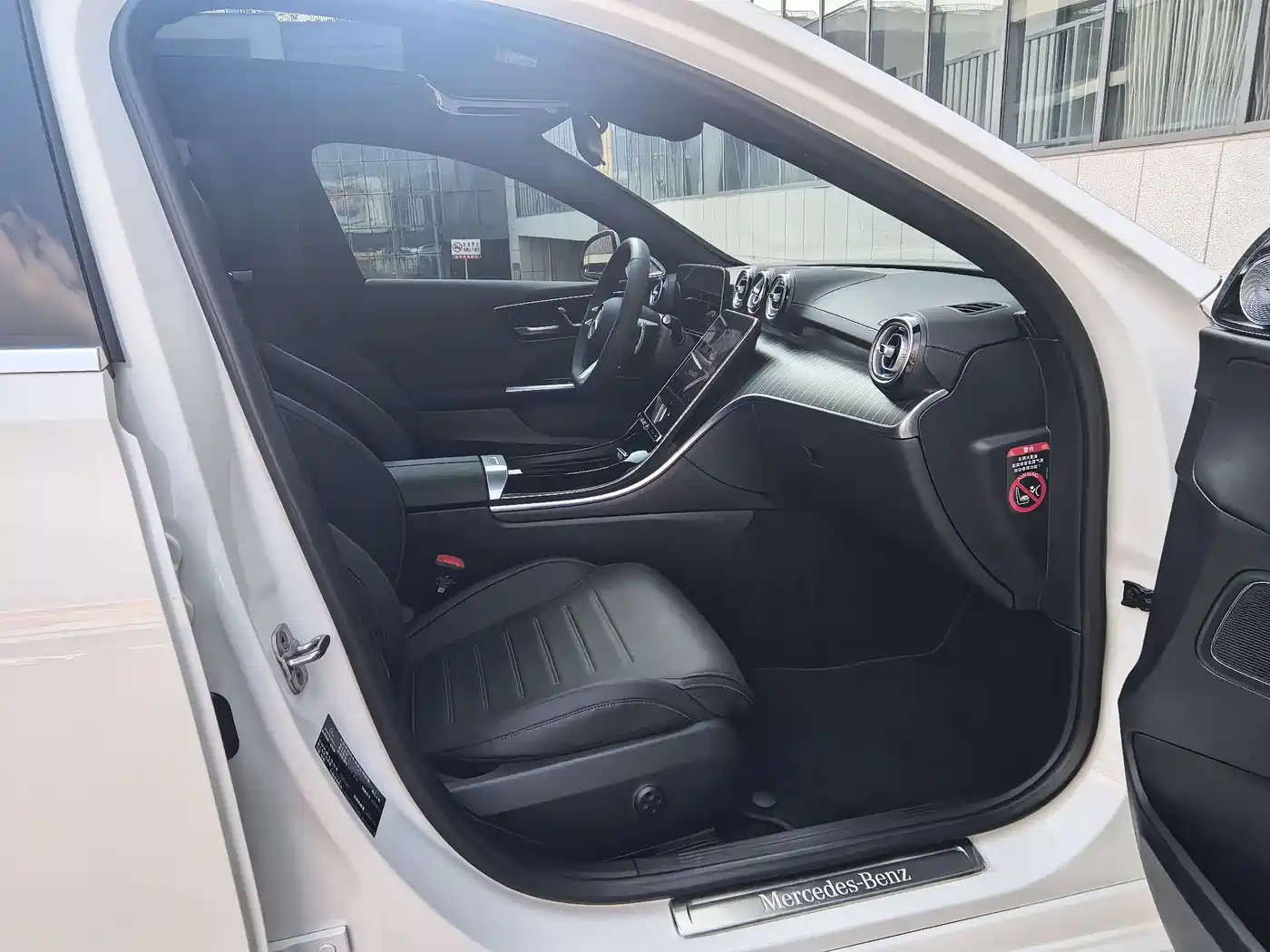 Mercedes-Benz C-Class 2024 Facelift C 260 L 4MATIC Sport фото 13