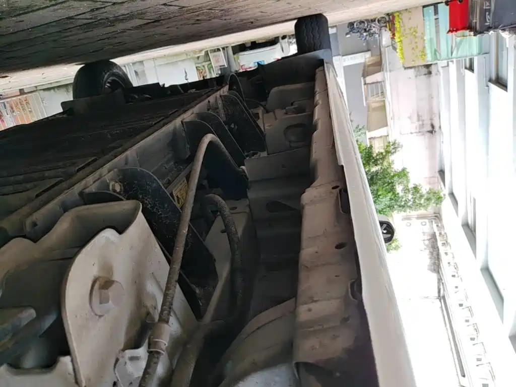 Changan Kaicheng Changan Ruixing EM60 2025 2025 Passenger Version Comfort 6-Seater 300km with Lift-up Tailgate