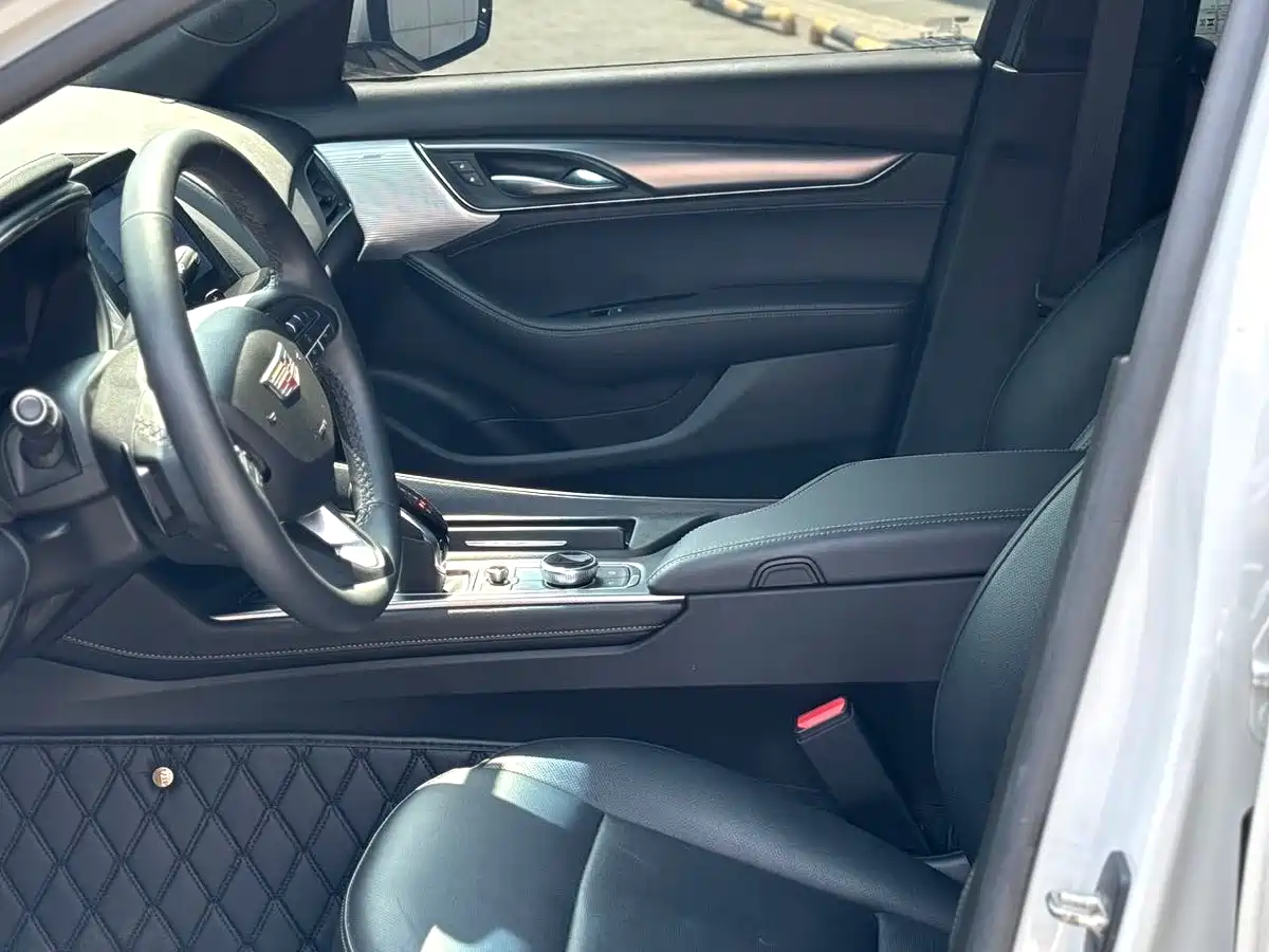 Cadillac CT5 2023 28T Luxury Style (Standard Edition) фото 4