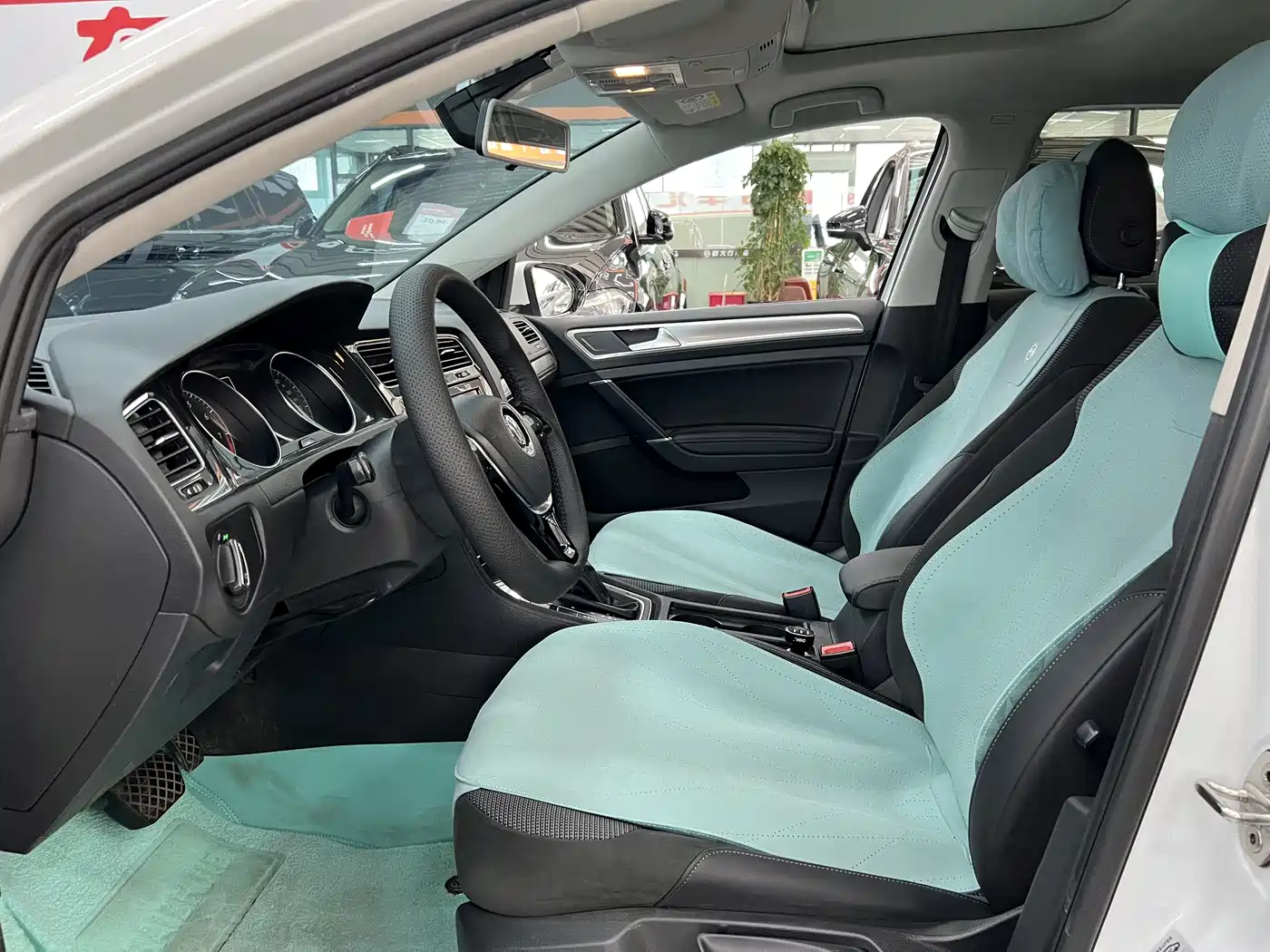 Volkswagen Golf 2019 280TSI DSG Comfort China VI фото 4