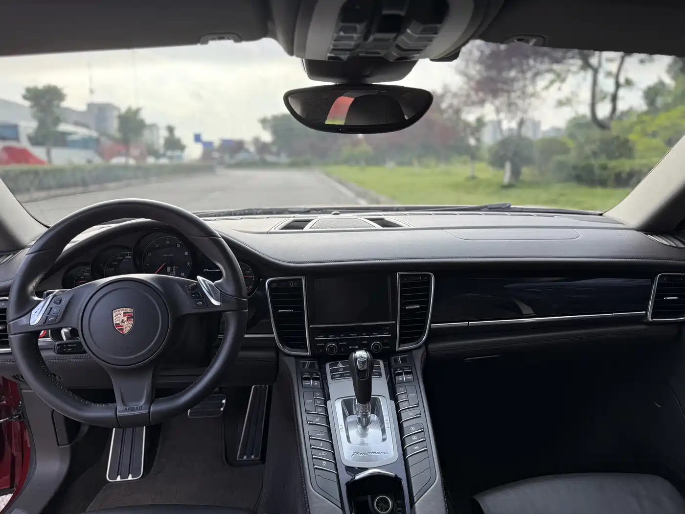 Porsche Panamera 2014 Panamera 4 3.0T фото 12