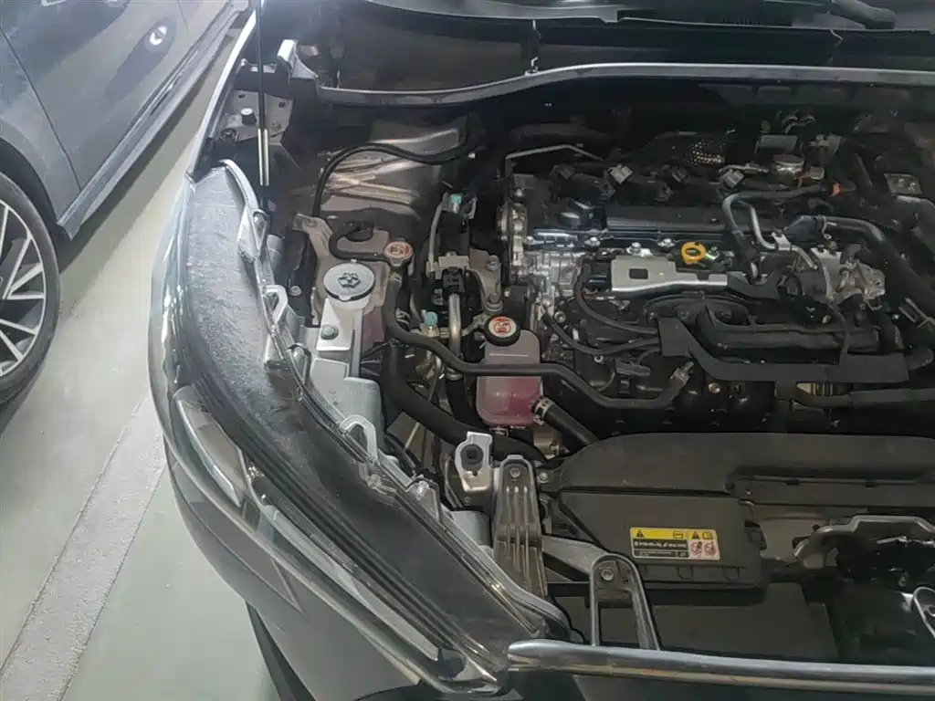 Toyota Corolla Cross 2024 2.0L Smart Hybrid Dual Engine Elite Edition фото 21