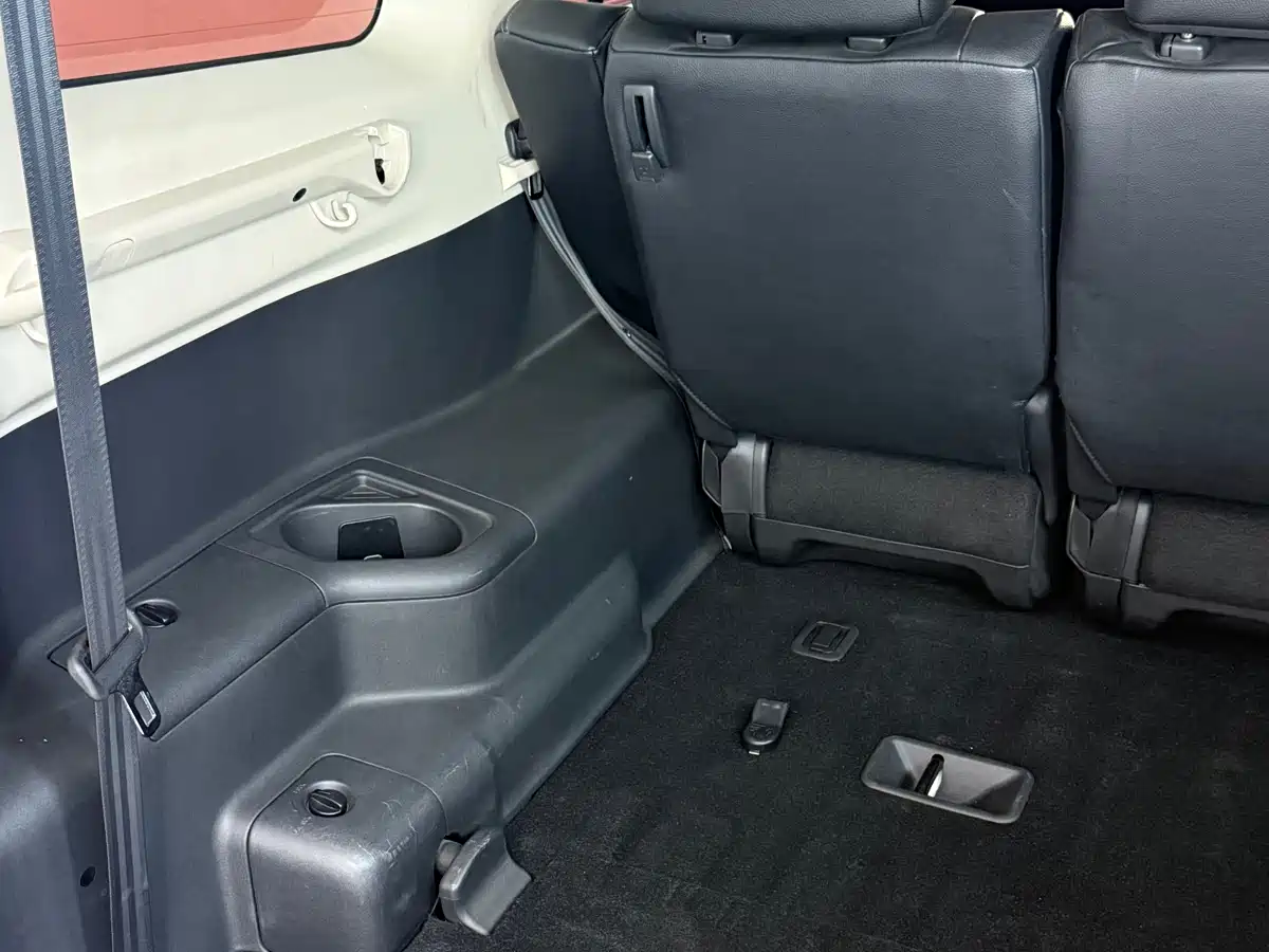 Mitsubishi Pajero (Import) 2020 3.0L Automatic Premium Edition фото 19