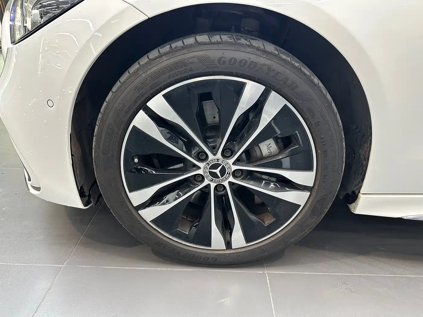 Mercedes-Benz C-Class New Energy 2024 Second Facelift C 350 eL фото 15