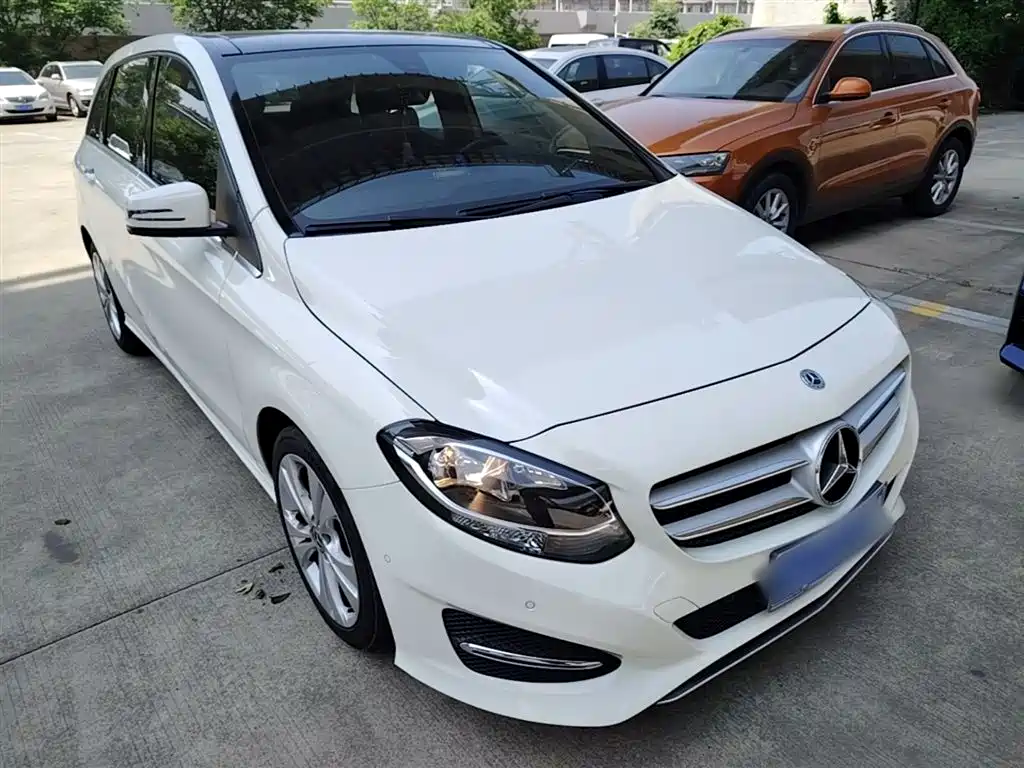 Mercedes-Benz B-Class 2019 B 200 Dynamic фото 4