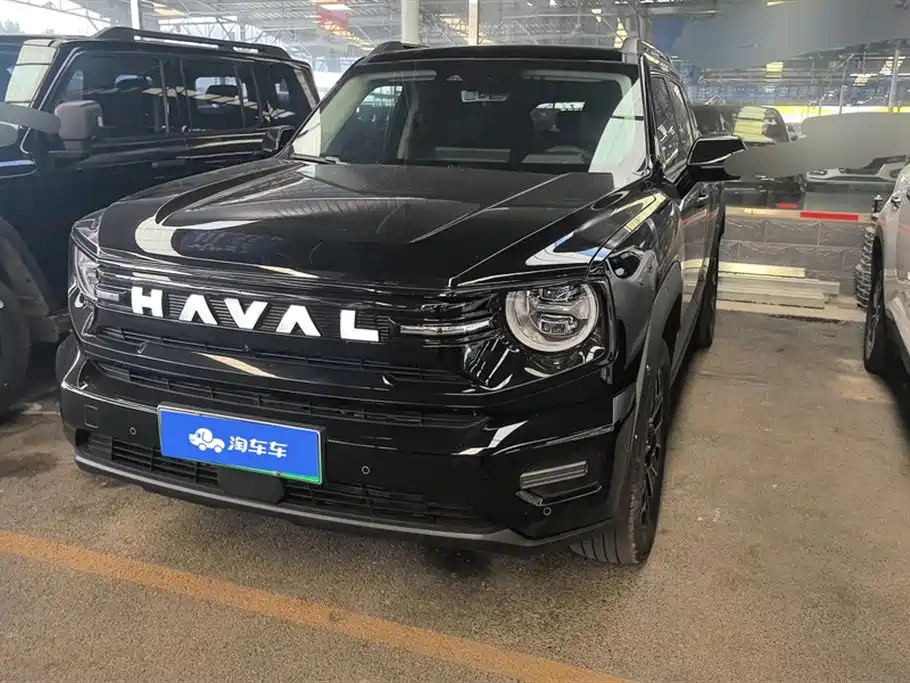 Haval Second-Generation Big Dog New Energy 2025 Hi4 102km Mid Edition
