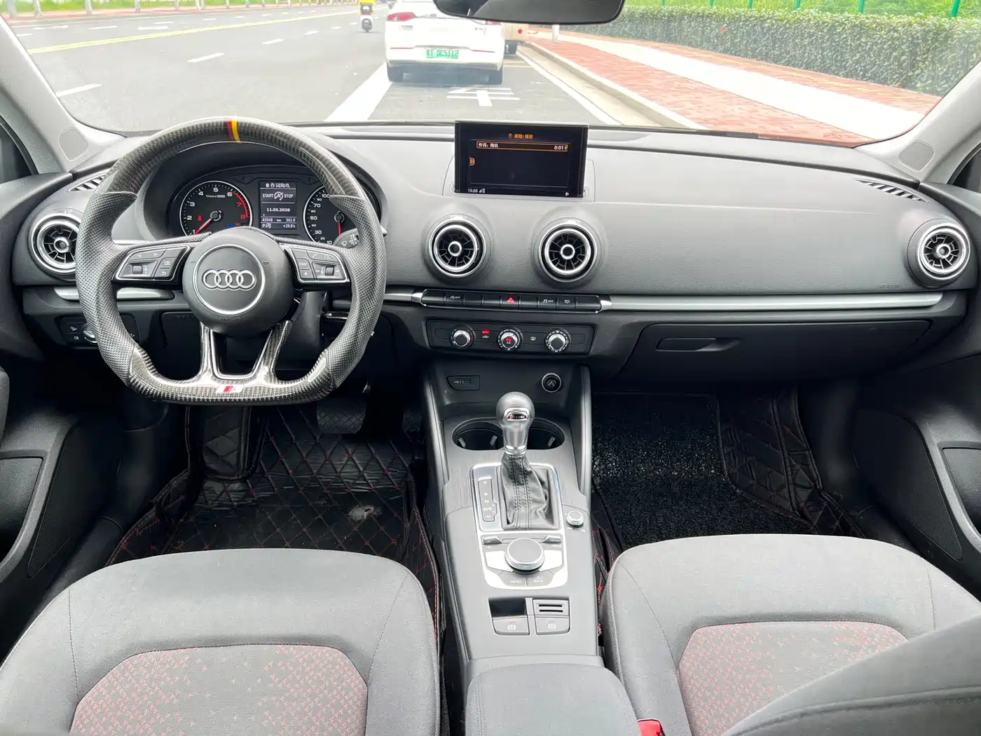 Audi A3 2018 30th Anniversary Limousine 35 TFSI Progressive фото 11