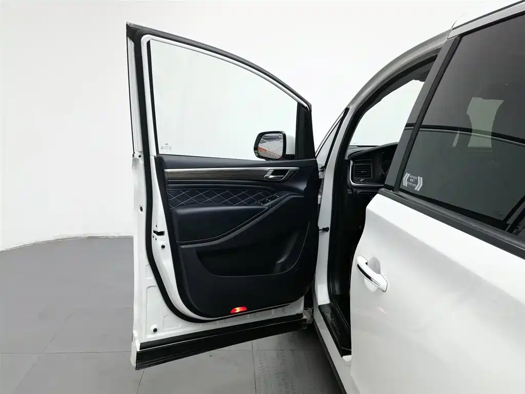 GAC Trumpchi Trumpchi M8 2020 Pilot 390T Ultimate Edition фото 8