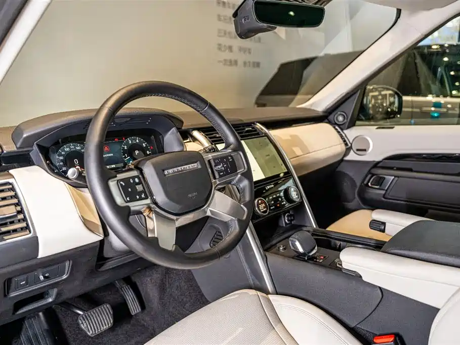 Land Rover Discovery 2024 Model 360PS S фото 6