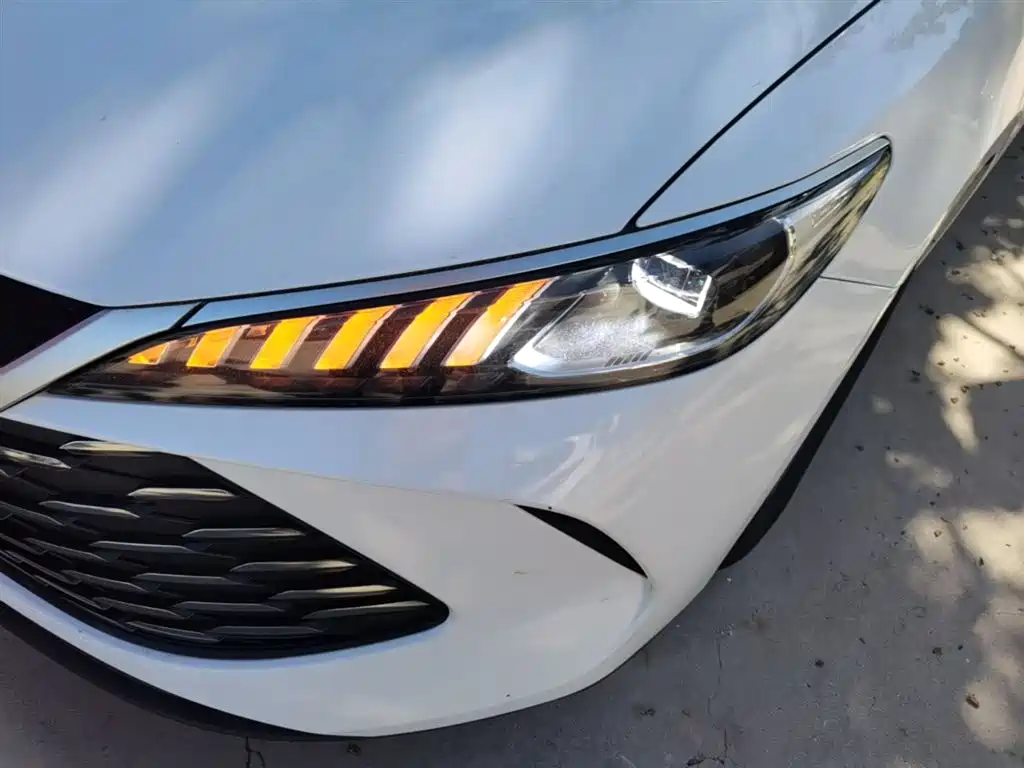 BYD Qin PLUS 2025 DM-i Smart Drive 55KM Leader фото 24
