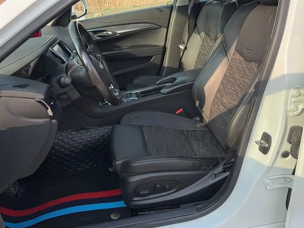 Cadillac ATS-L 2017 28T Technology фото 8