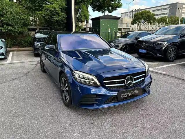 Mercedes-Benz C-Class 2019 C 260 Sport — фото 3