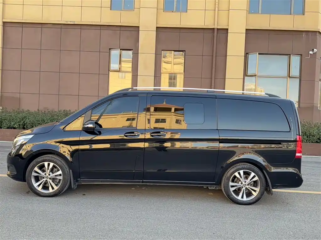 Mercedes-Benz V-Class 2018 V 260 Navigator Edition China VI фото 25