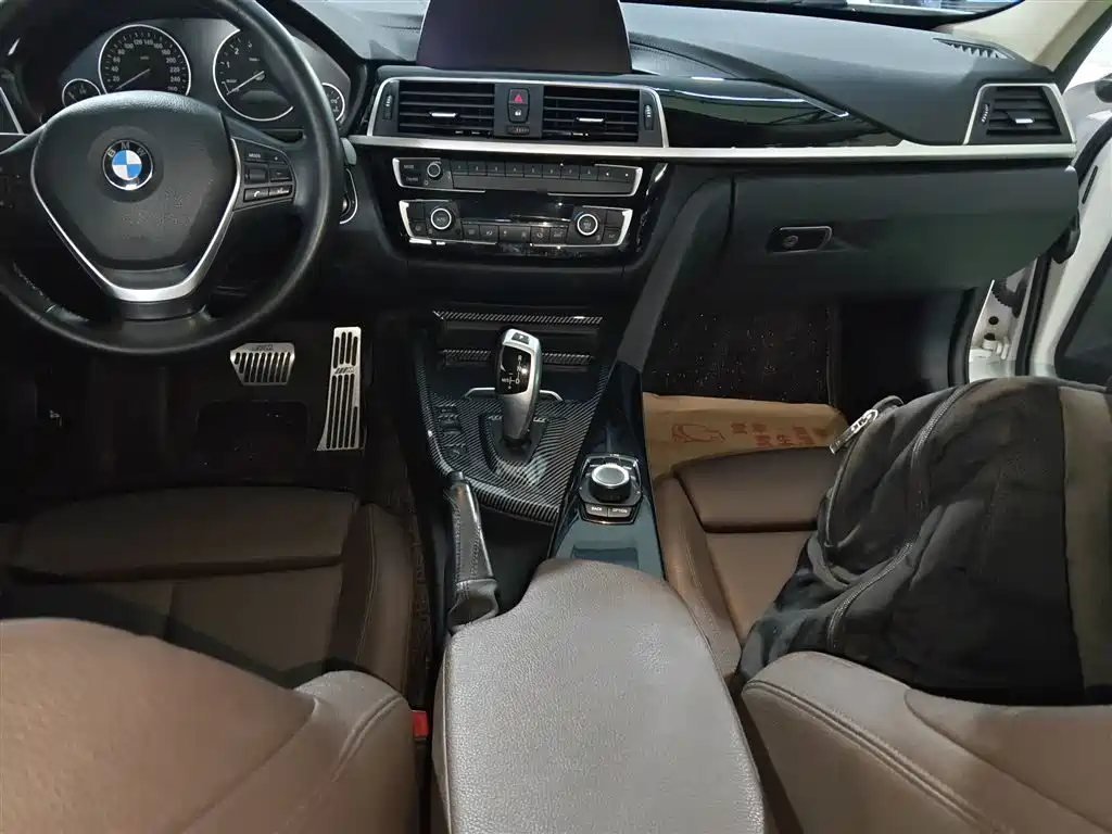 BMW 3 Series 2018 320Li Fashion Style фото 6