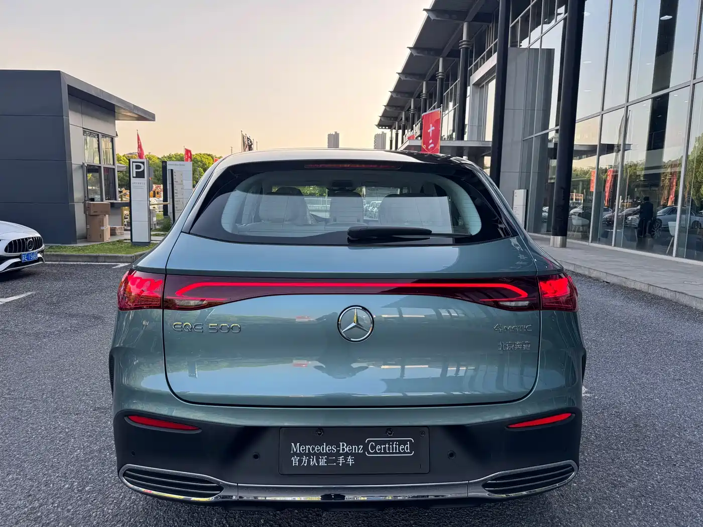 Mercedes-Benz EQE SUV 2024 500 4MATIC Pioneer Edition фото 5