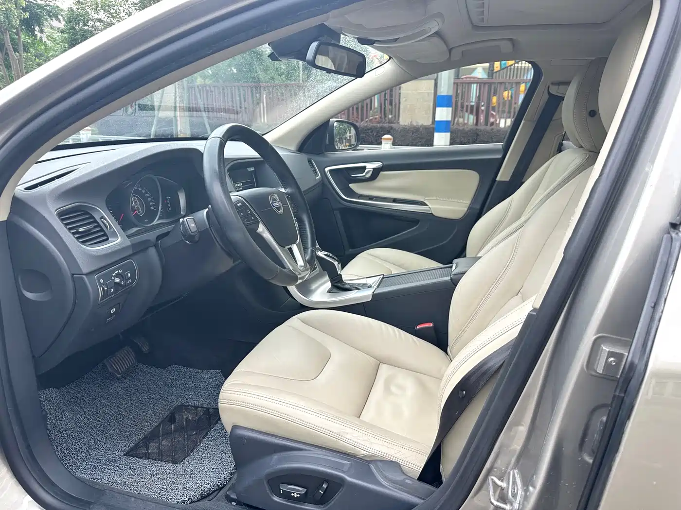 Volvo S60 2014 2015 S60L 2.0T Smart Vision