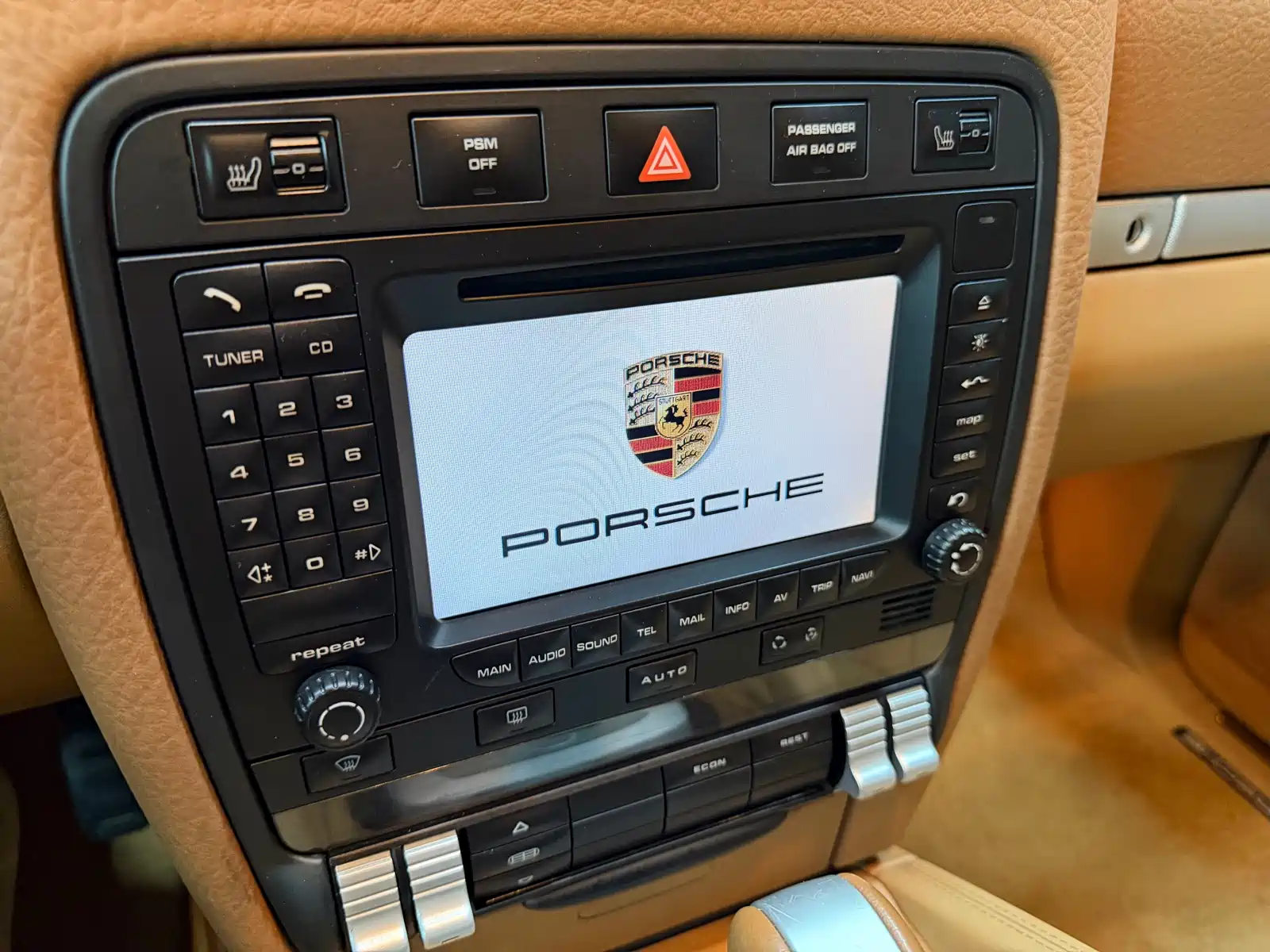 Фото 8 - Porsche Cayenne