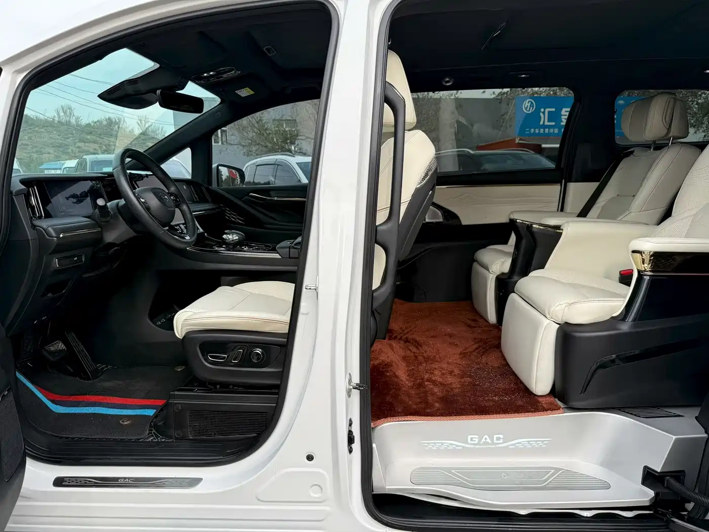 GAC Trumpchi Trumpchi M8 2023 Model Master Series 400T Flagship Edition фото 6