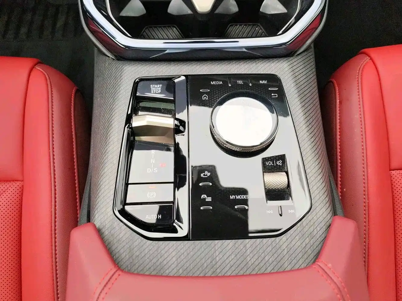 BMW X3 2025 xDrive25L Luxury Package фото 7