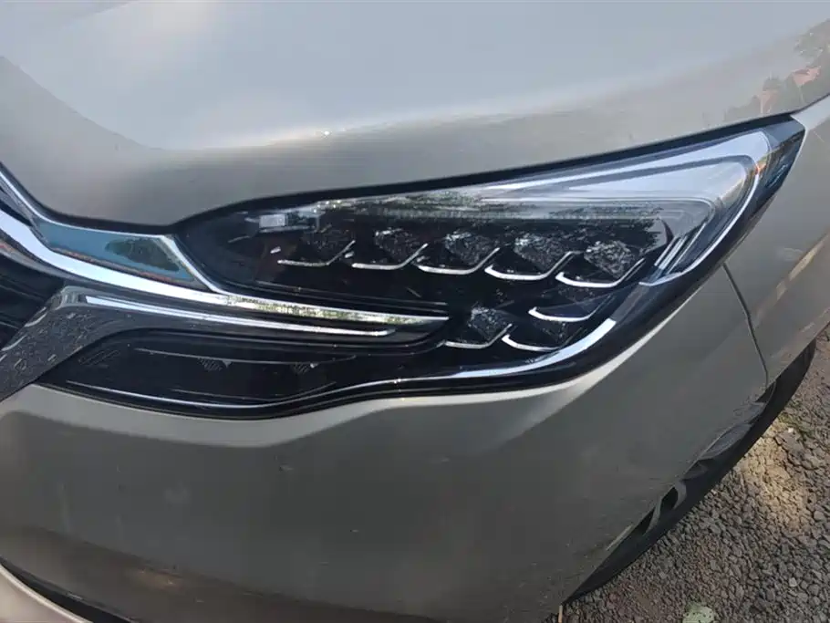 BUICK GL8