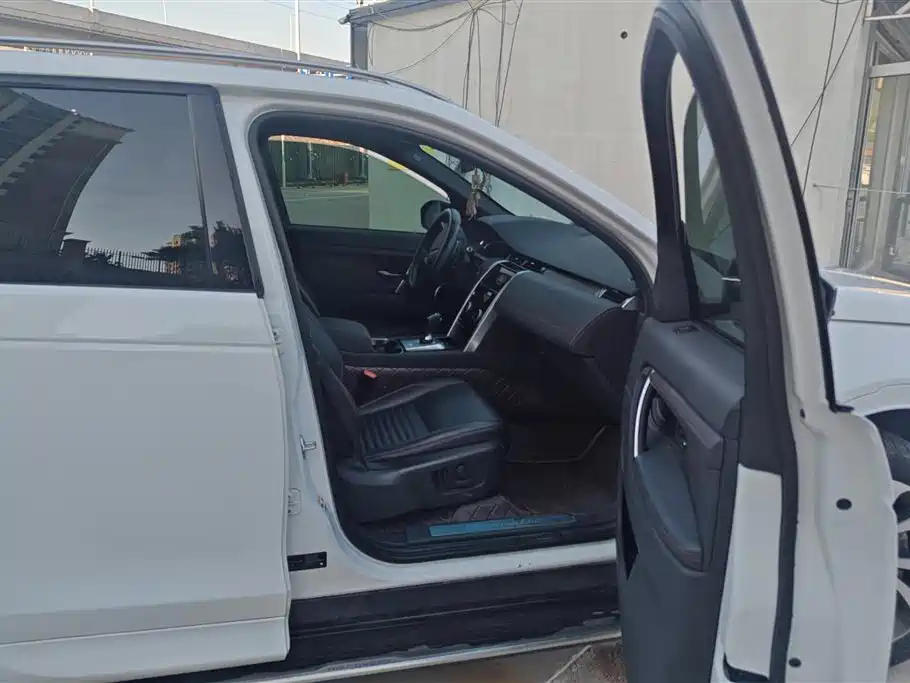 Land Rover Discovery Sport 2021 249PS R-Dynamic SE Performance Technology Edition 5-seater фото 8