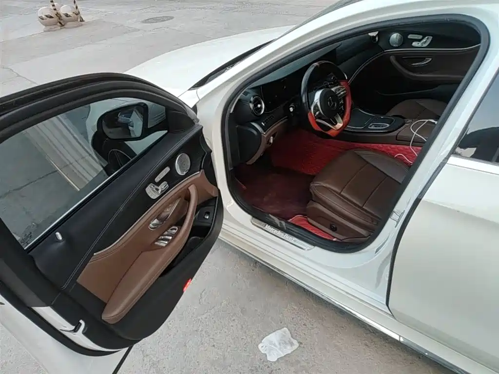 Mercedes-Benz E-Class 2020 Facelift E 300 L Sport Exclusive фото 16