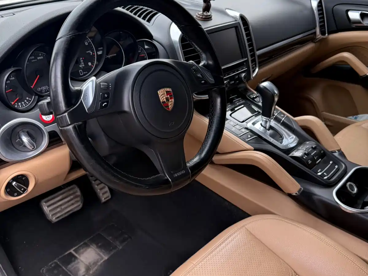 Porsche Cayenne 2011 Cayenne 3.0T фото 7