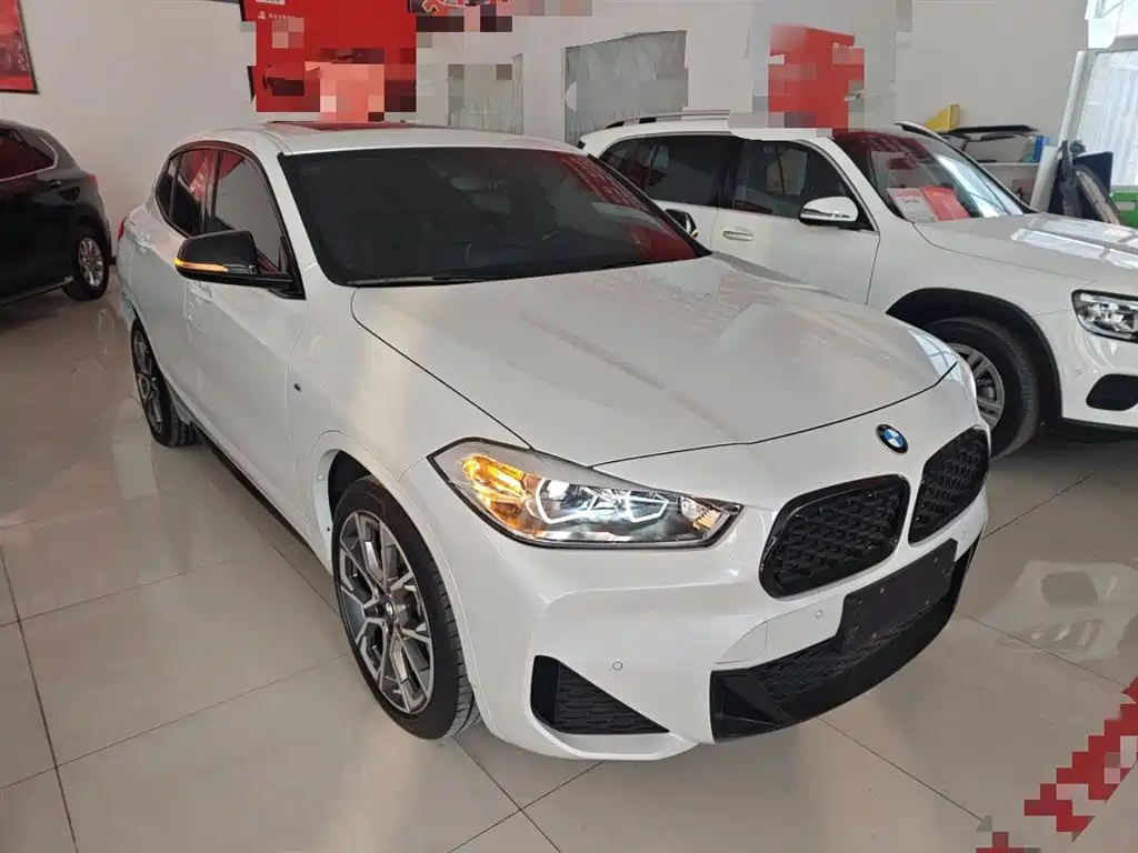 BMW X2 2021 Facelift sDrive25i Shadow Night Edition фото 4