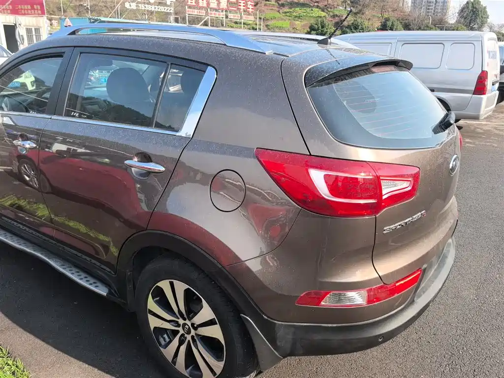 Kia Sportage 2014 2.0L Automatic 2WD GLS фото 5