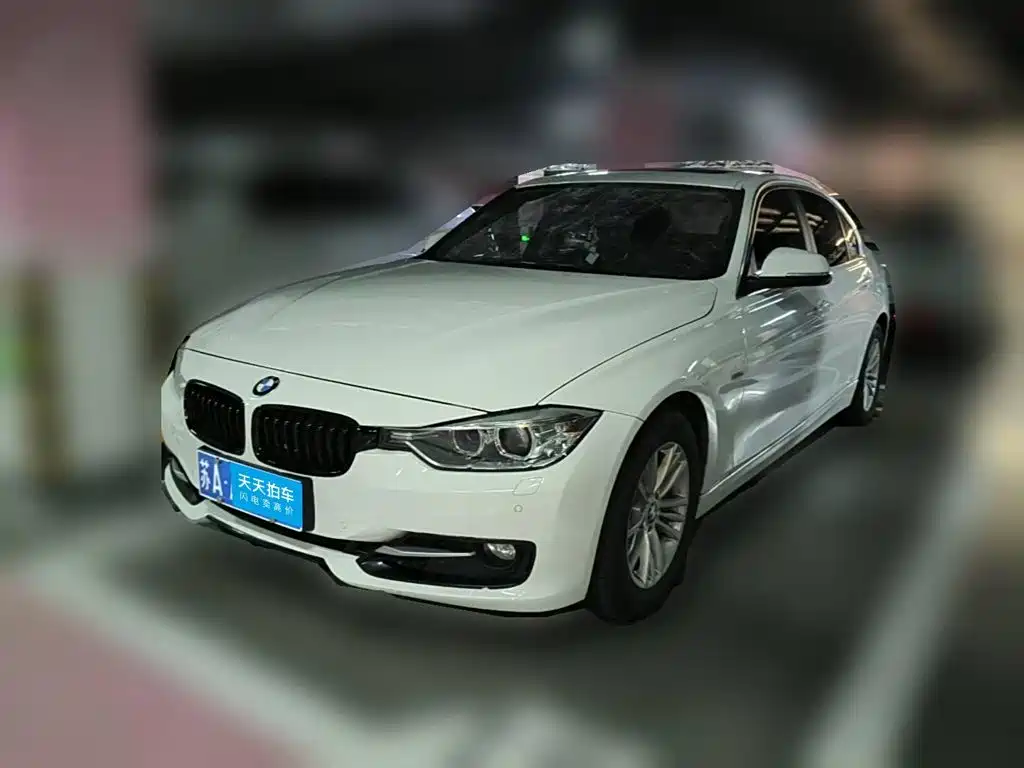 صورة 1 - BMW 3 Series