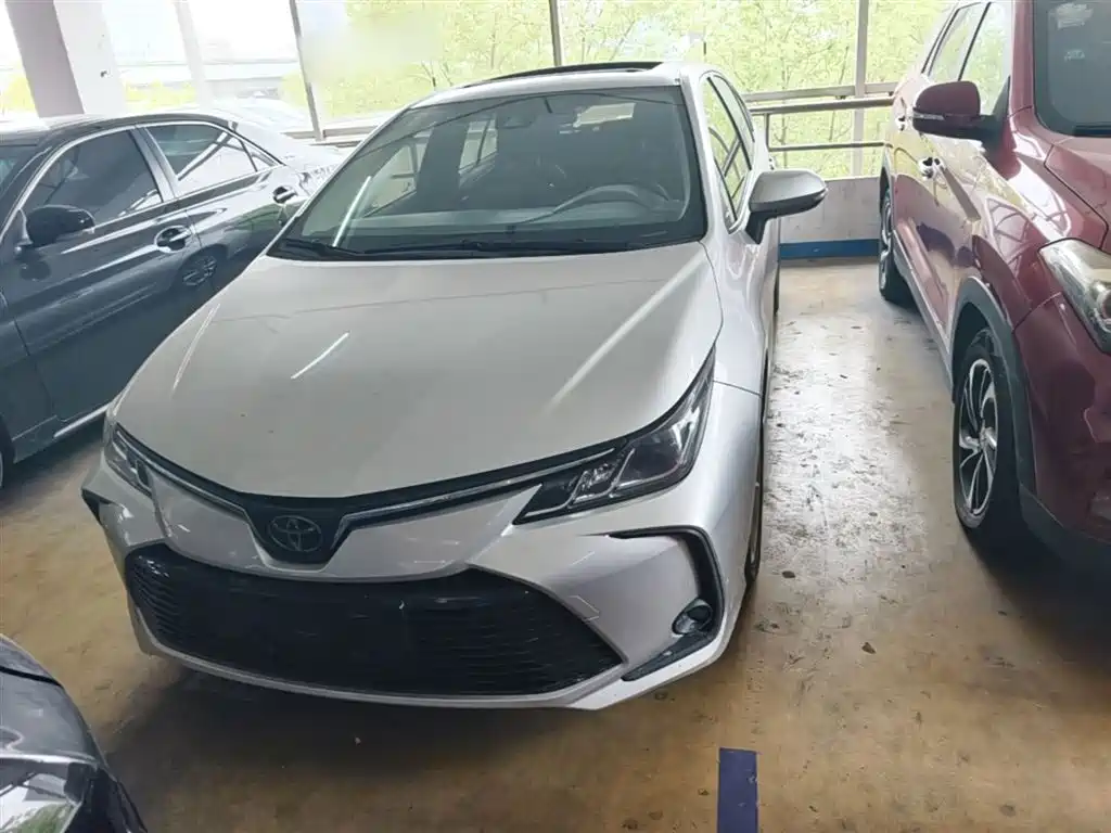 Toyota Corolla 2021 1.2T S-CVT Elite Edition фото 24