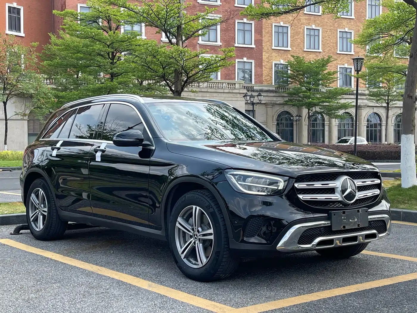 Mercedes-Benz GLC 2021 GLC 260 L 4MATIC Sporty фото 3