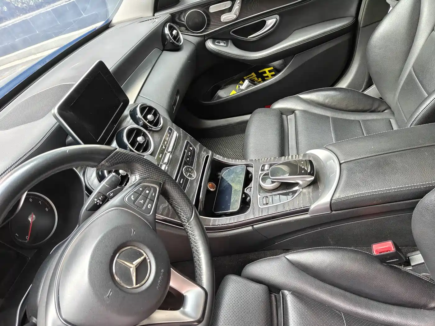 Mercedes-Benz C-Class 2015 Facelift C 200 L Sport фото 8