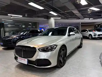 Mercedes-Benz Maybach S
