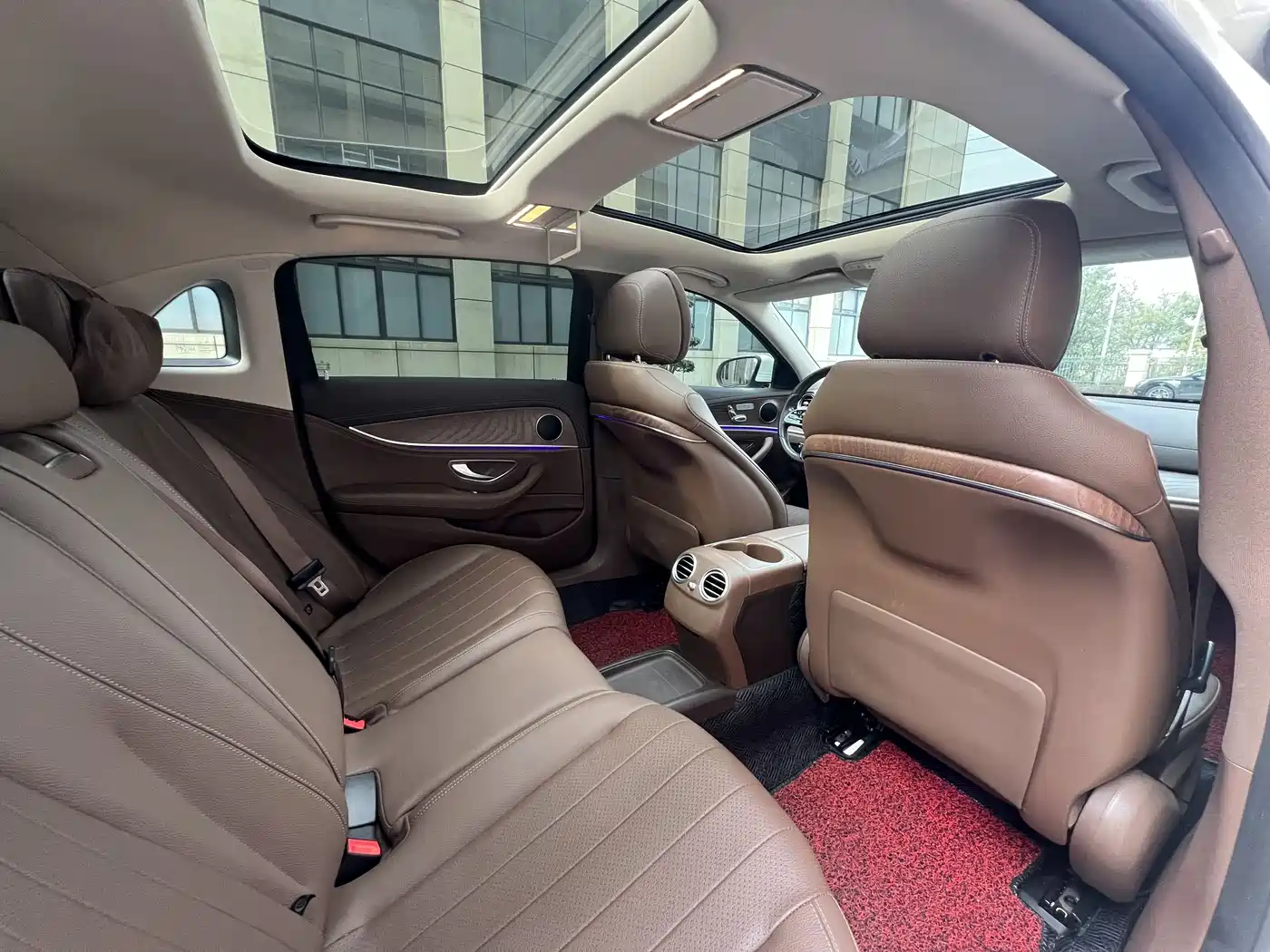 Mercedes-Benz E-Class 2019 E 260 L фото 9