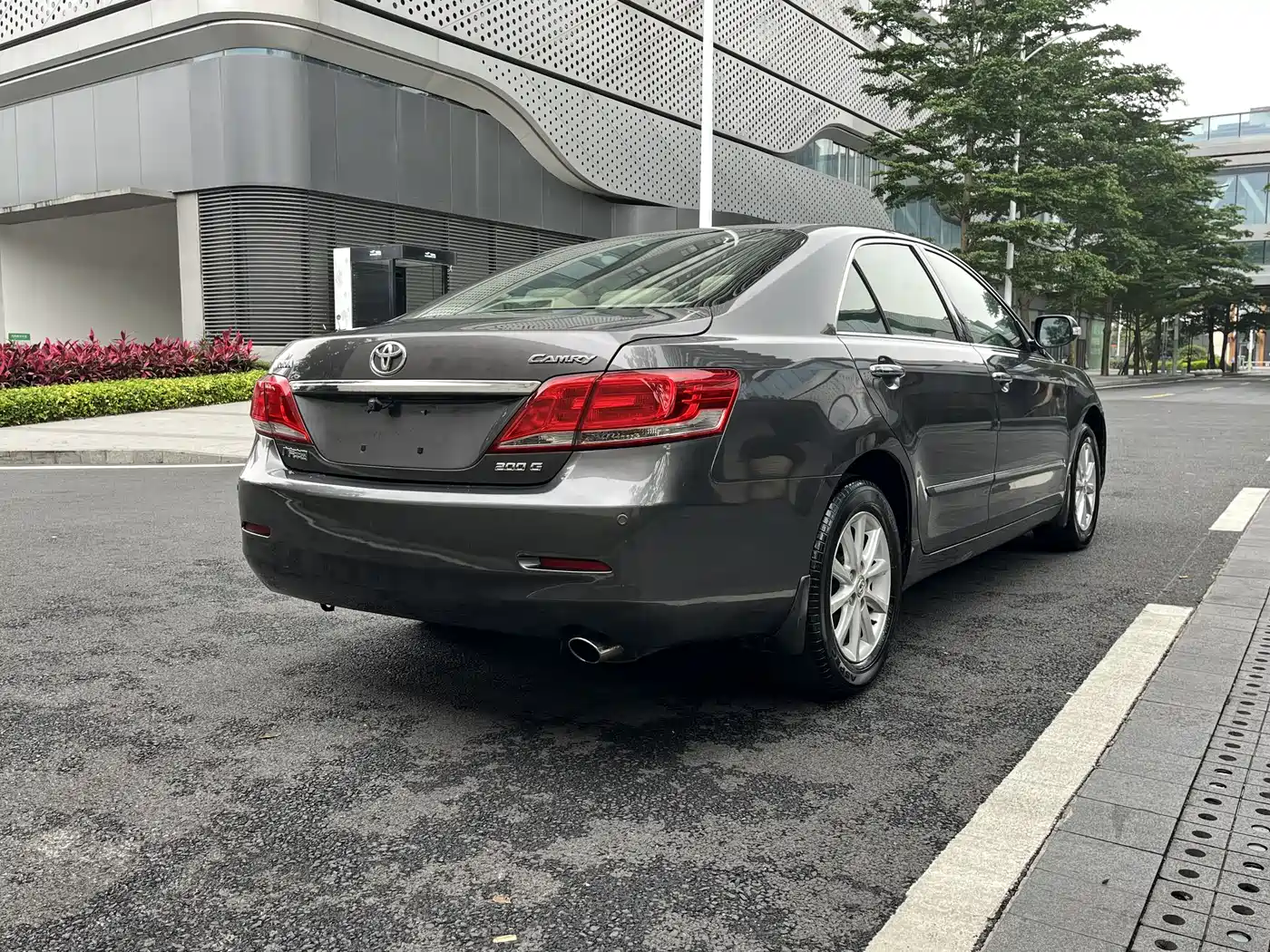 Toyota Camry 2011 200G Classic Anniversary Edition фото 4