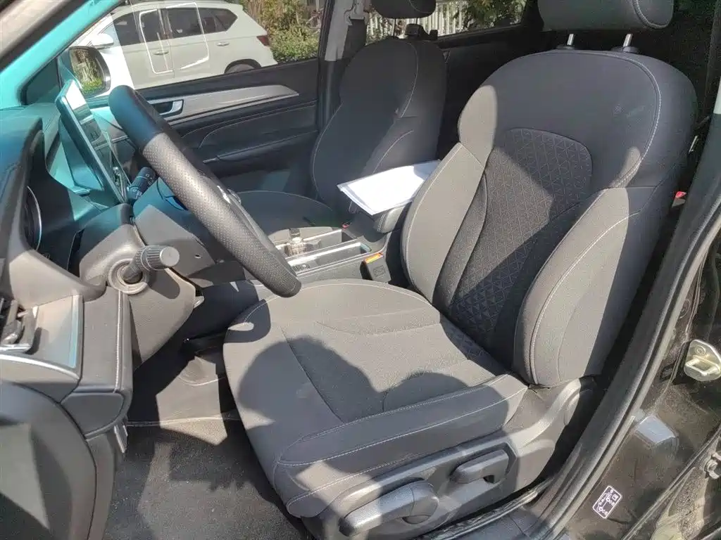 Haval M6 2021 PLUS 1.5T Manual Elite Smart Connect фото 8
