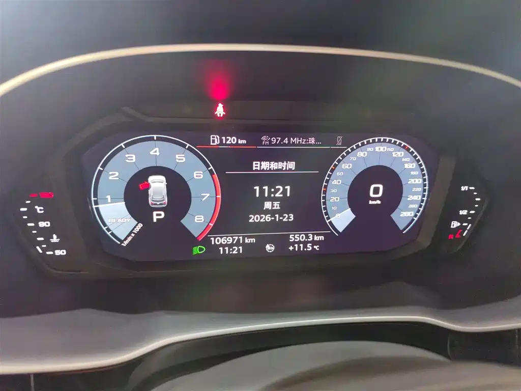 Audi Q3 2019 40 TFSI Fashion Dynamic фото 8