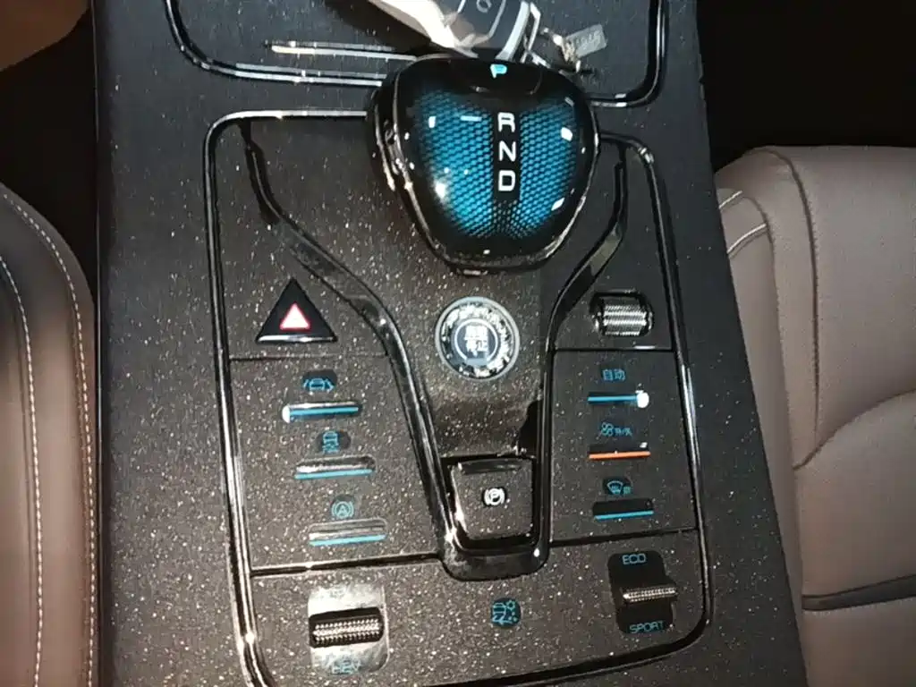 BYD Han 2020 DM AWD Performance Luxury Edition фото 14